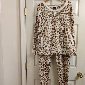Lounge Wear